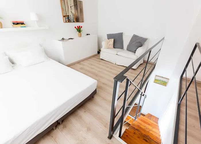 Mini Cairoli 2 - Zeno 42 Apartment *
